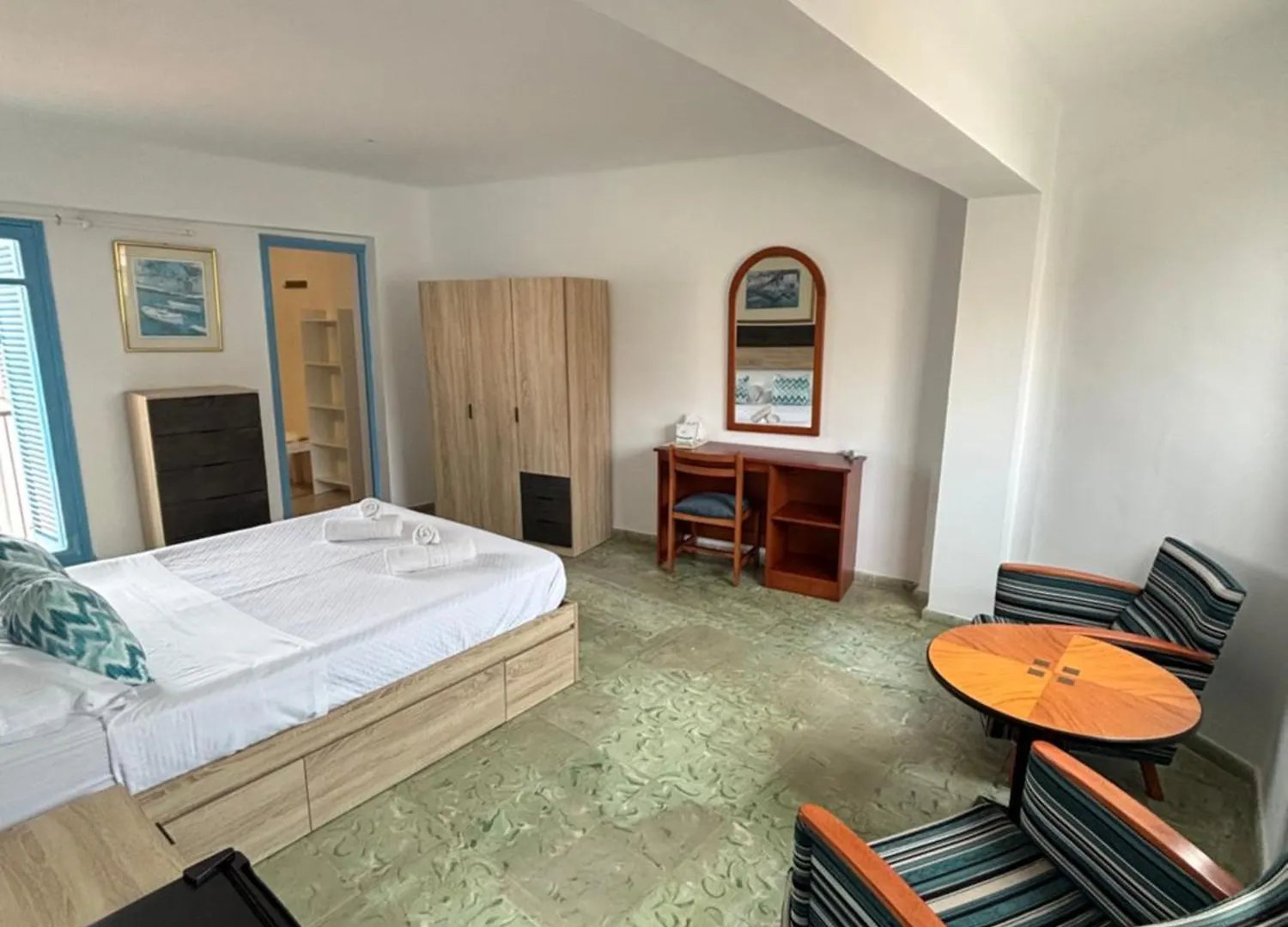 La Marina Ch Hotel Cala Figuera